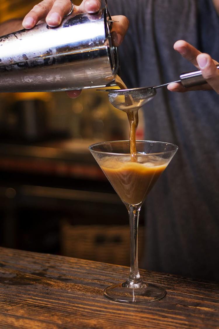 Mocha Martini Cocktail - Drinks Recipe