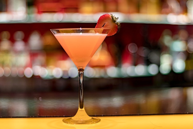 Drinks Recipe - Strawberry Lemon Drop Martini Cocktail