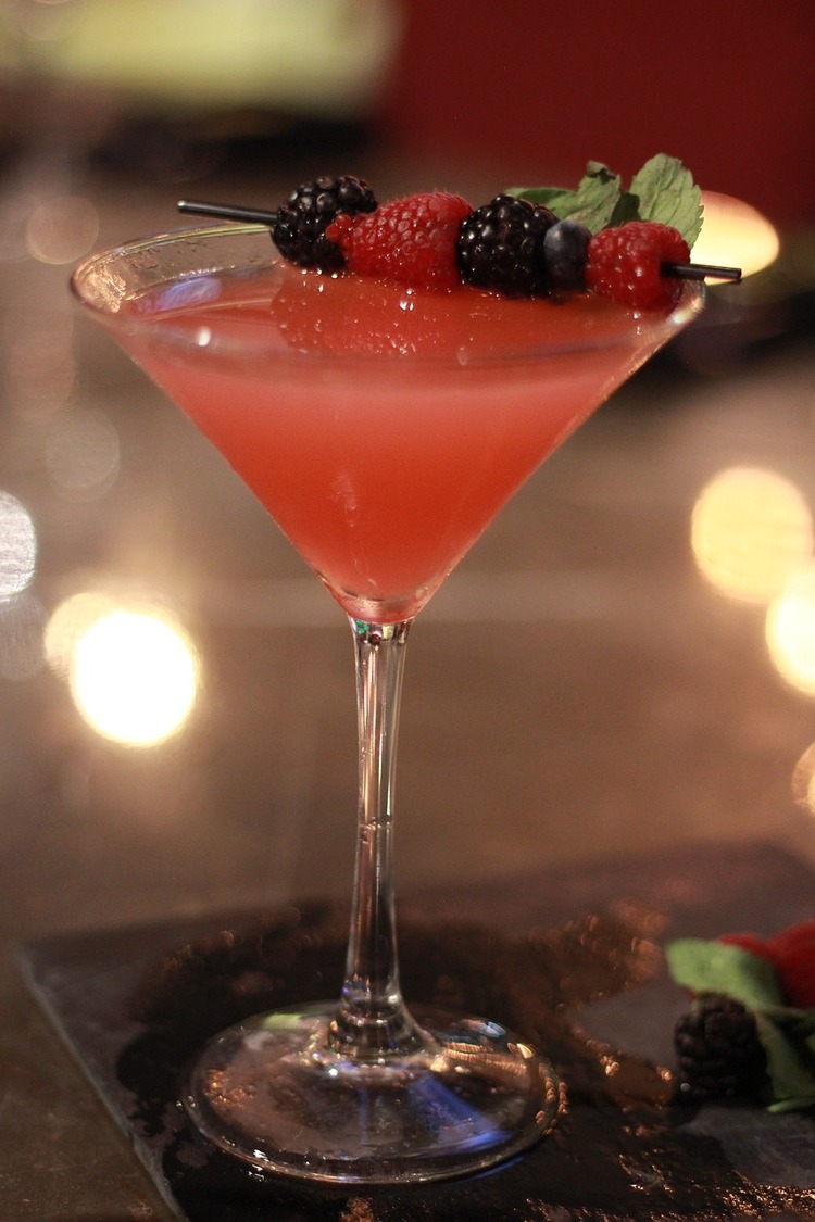 Drinks Recipe - Martini Cocktail with Fresh Berries