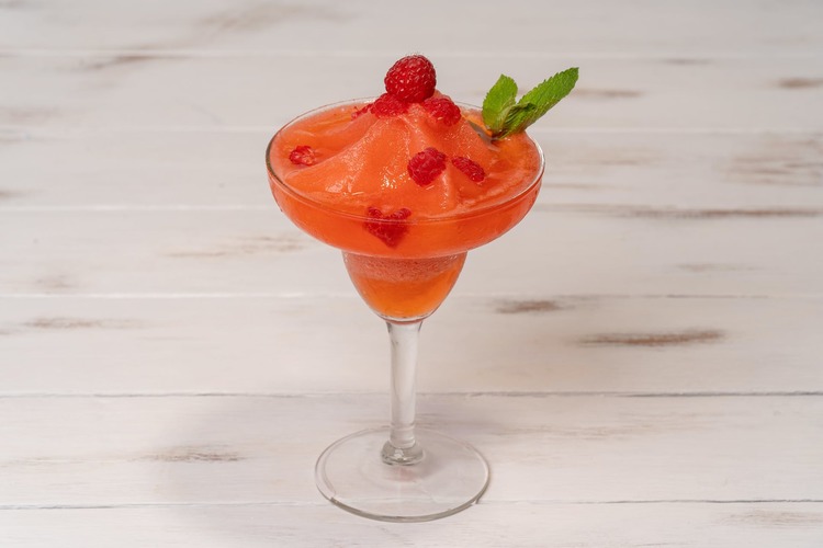 Mint Strawberry Daiquiri Cocktail - Drinks Recipe